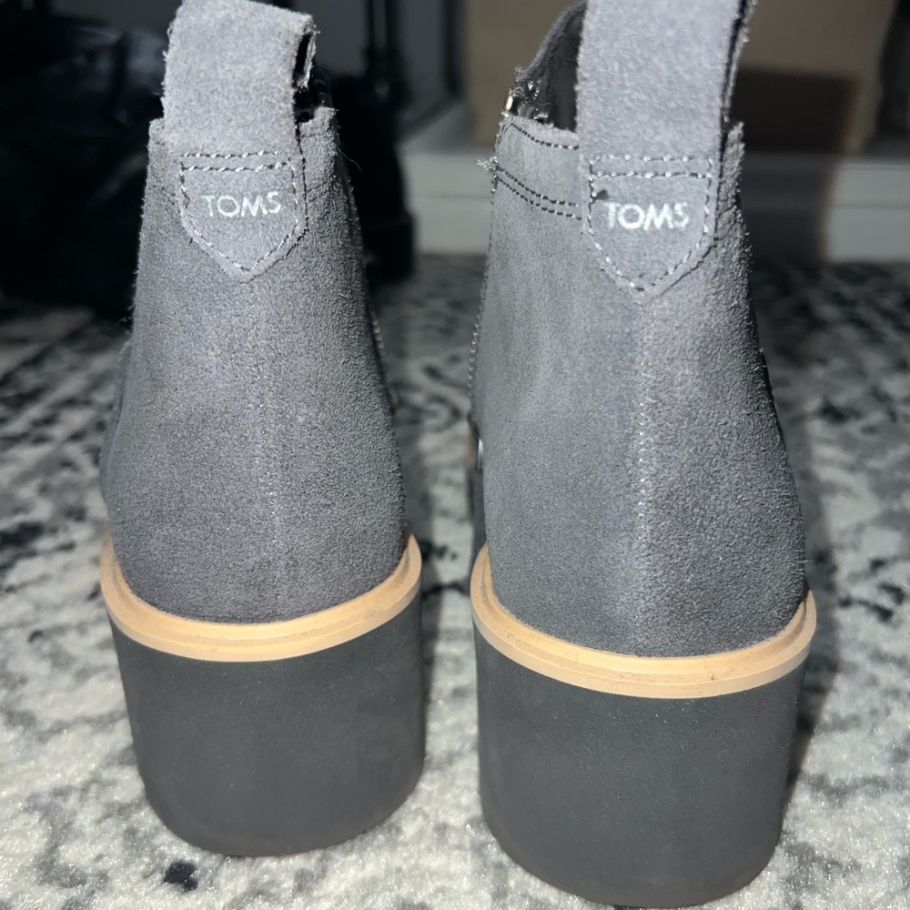 TOMS booties - Picture 4 of 5